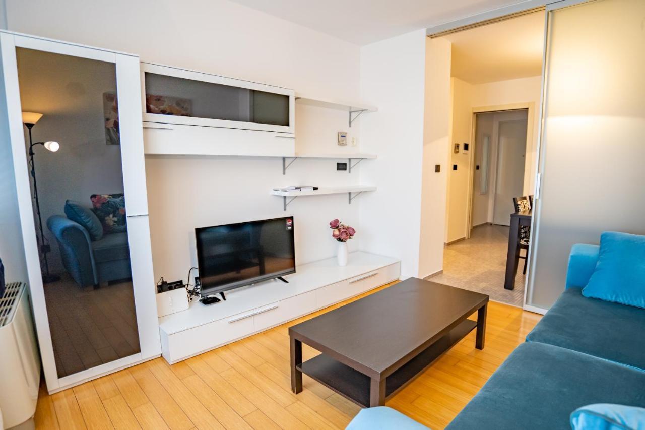 Apartment Luka Rijeka Bagian luar foto