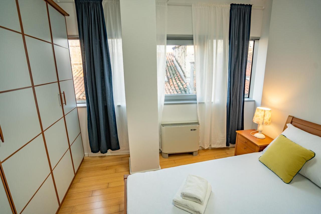 Apartment Luka Rijeka Bagian luar foto